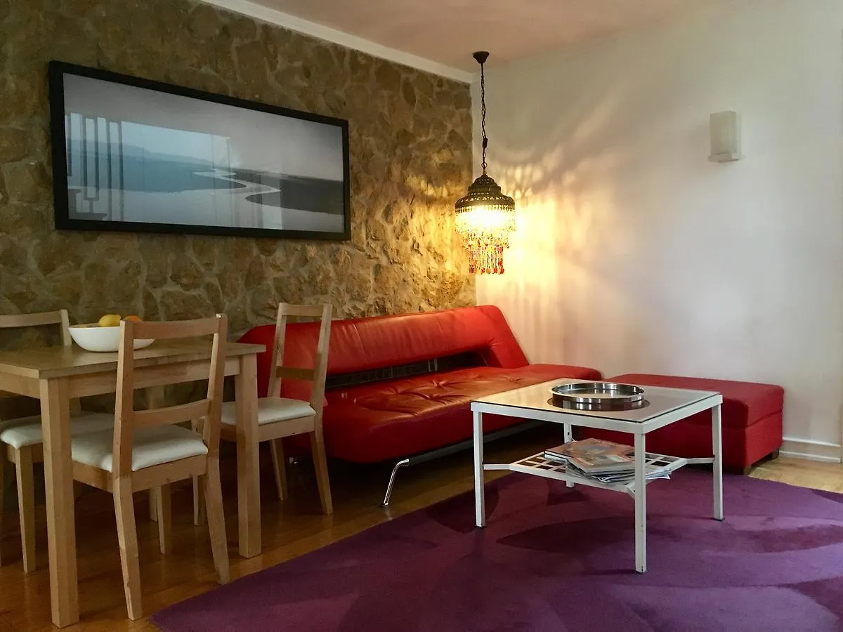 Flores Lisbon Apartment